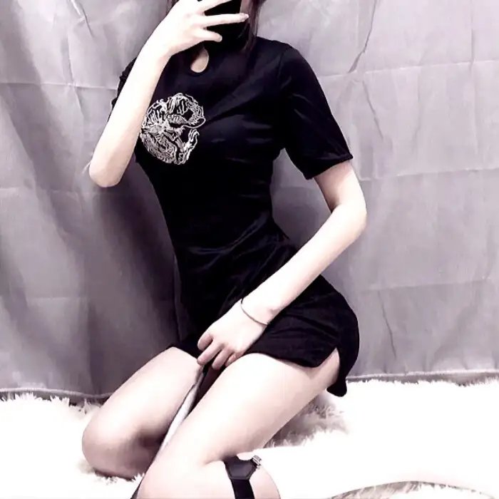 高歌艳舞乐璇宫